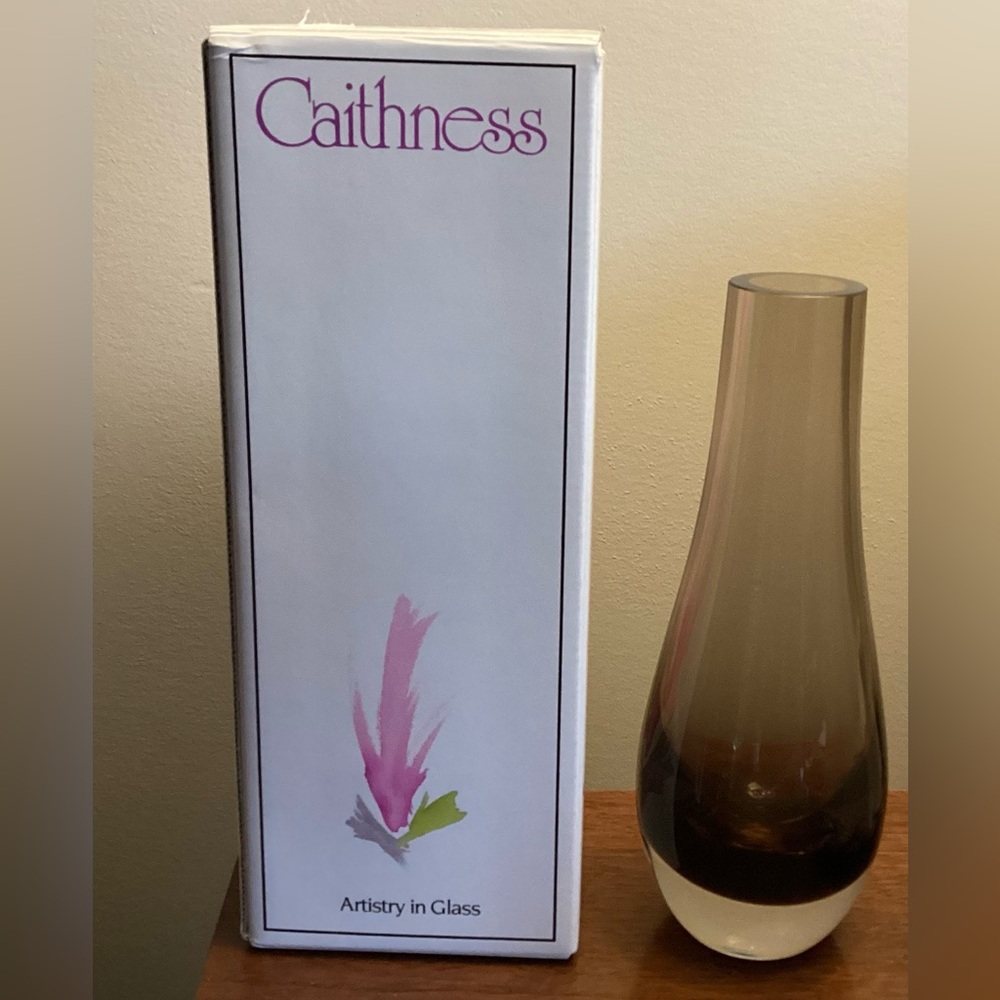 Caithness Glass Vase Smoke Grey to Black Scotland New In Box 7.5 Inches